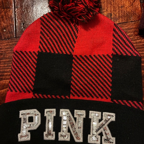 PINK Victoria's Secret Accessories - PINK Victoria's Secret Red and Black Plaid Hat